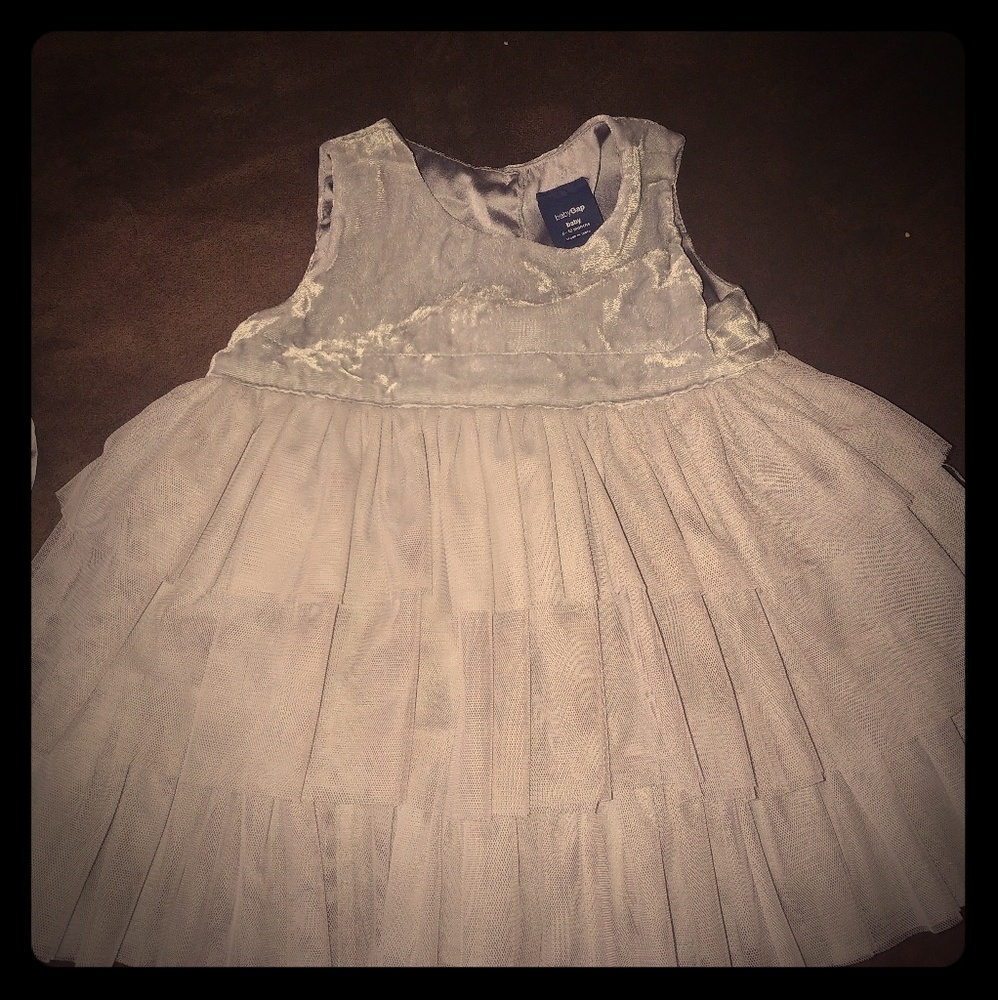 Barely worn Baby Gap Velvet Tulle Dress 🎀